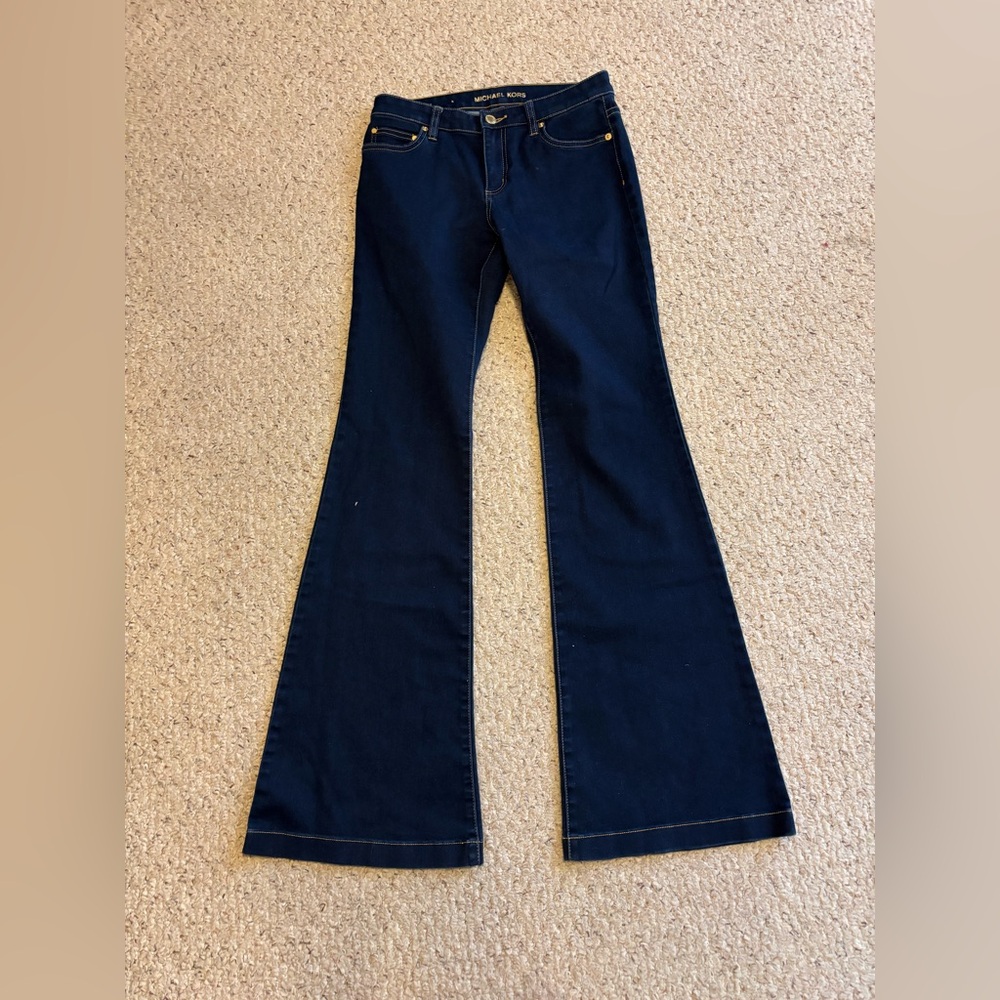 MICHAEL KORS SZ 4 THE SELMA FLARE JEANS WORN ONCE EUC DARK RINSE TALL